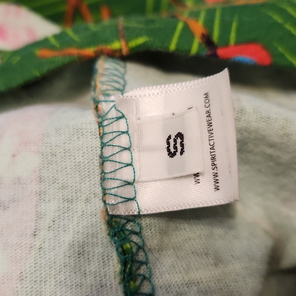 Disney Enchanted Tiki Room Spirit Jersey Size S - Picture 9 of 9